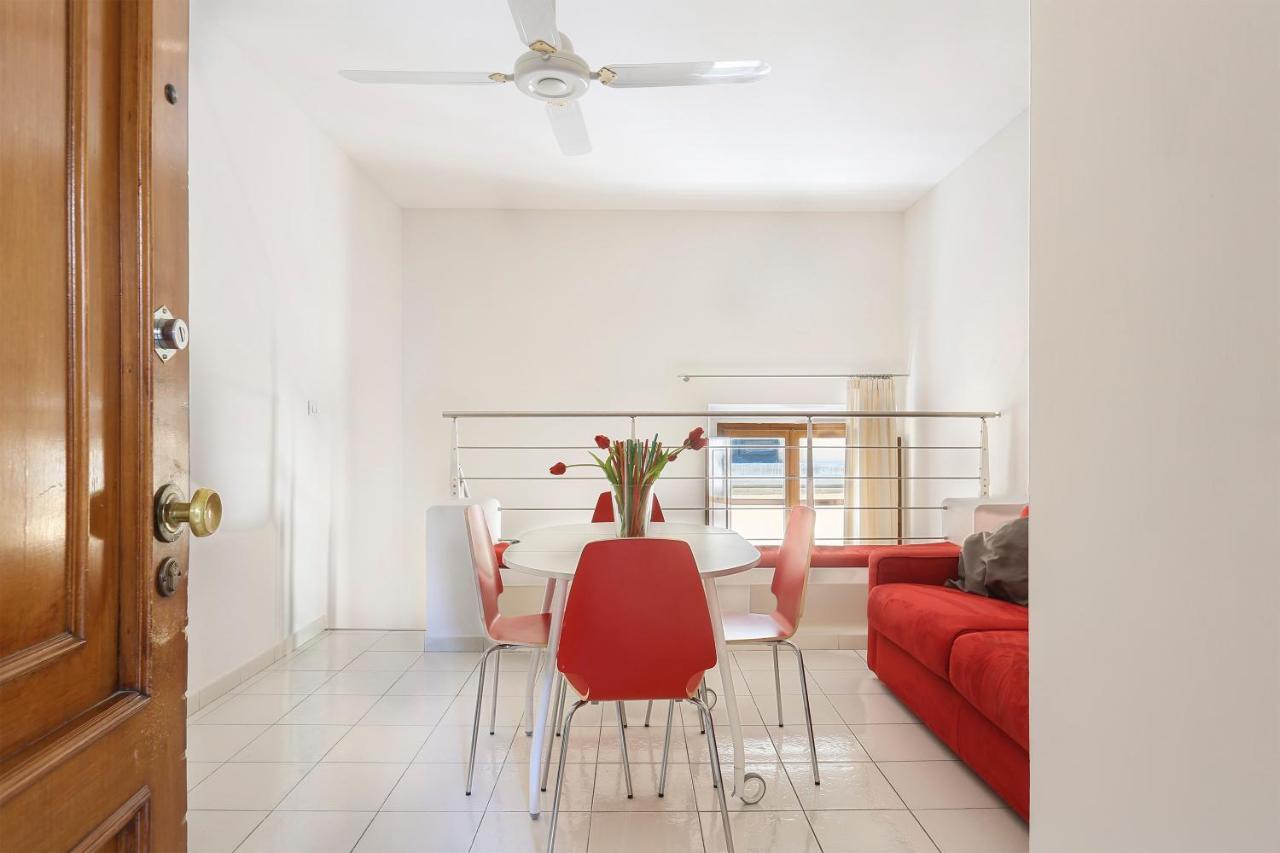 Little Gem Located Near Duomo-Hosted By Sweetstay Florence Exterior photo